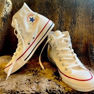 White Women’s High Top Chuck Taylor Converse